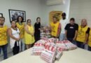 SINTRICOMB sedia ato de entrega de uma tonelada de alimentos a projeto social